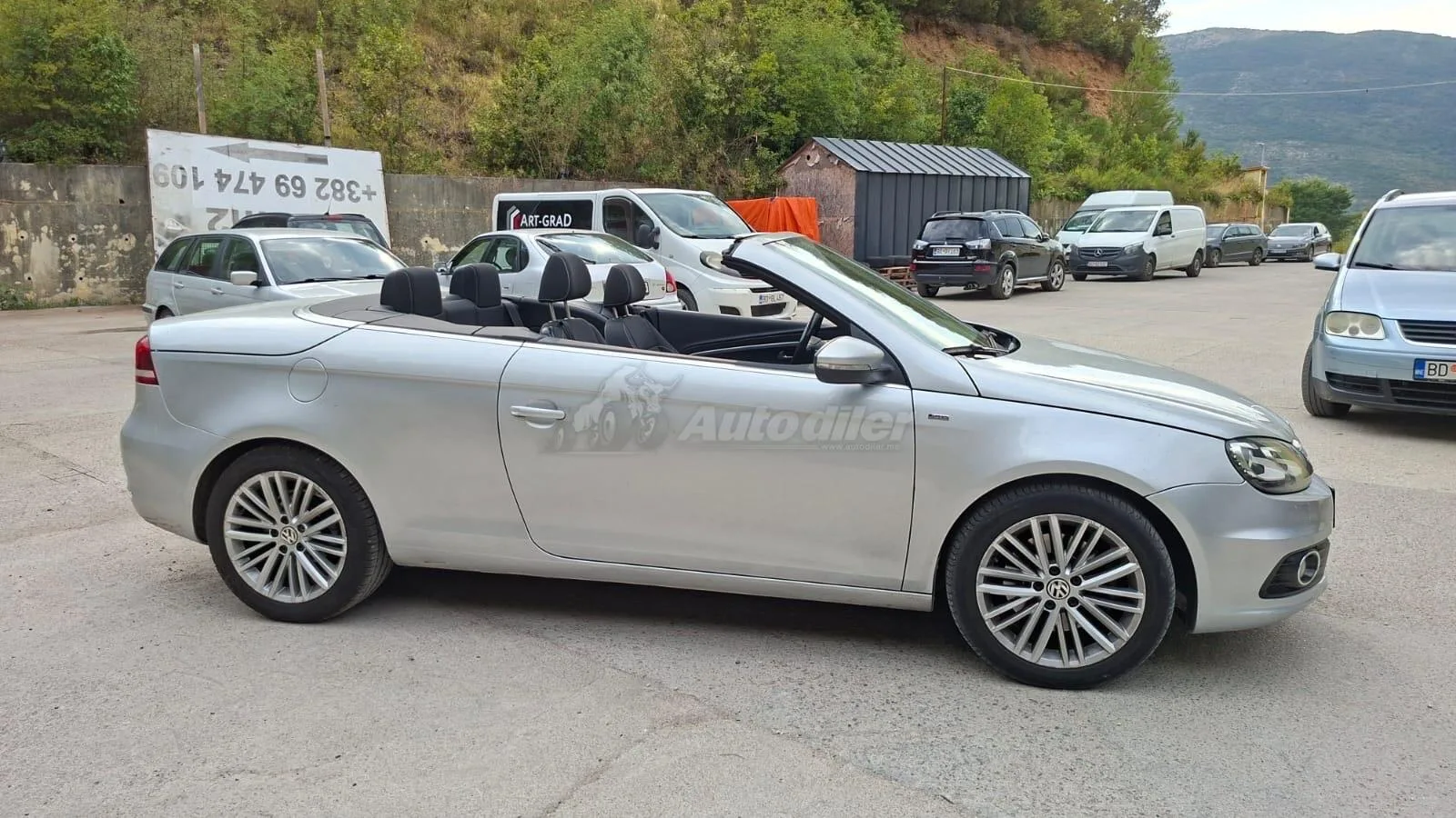 prodajem auto, 2014 – fotografija 1 od 6