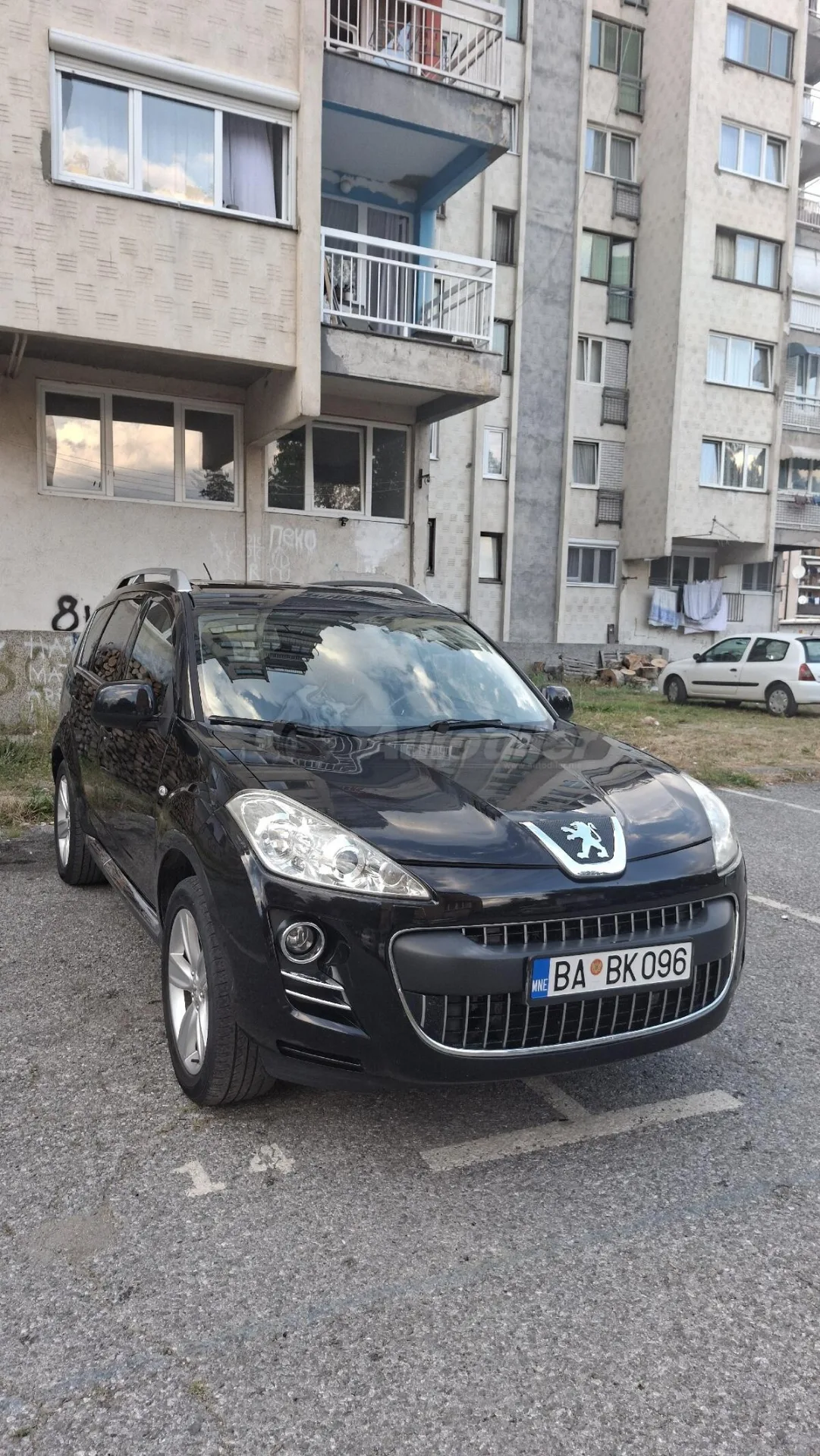 Peugeot 4007 2.2HDI Platinum Edition, 2007 – photo 1 of 6