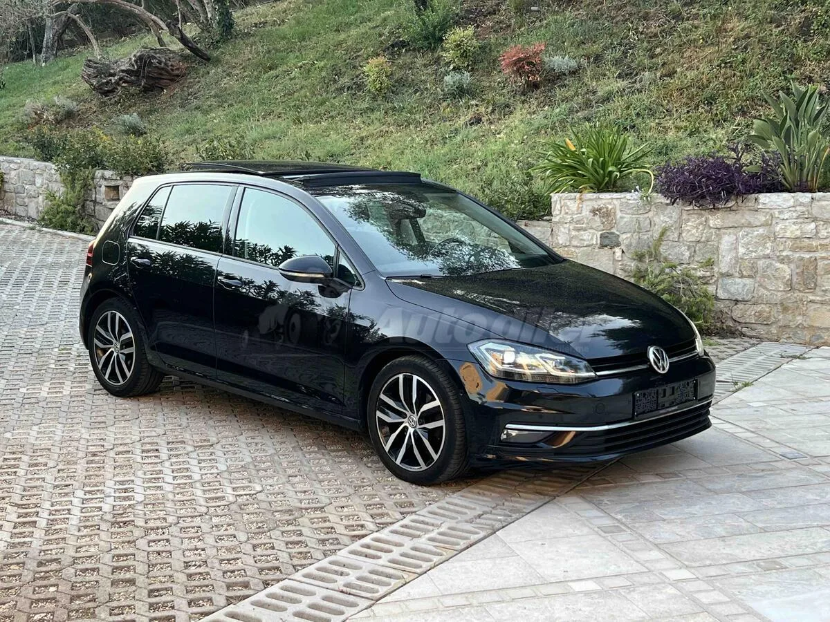 Prodajem automobil, 2019 – fotografija 1 od 6