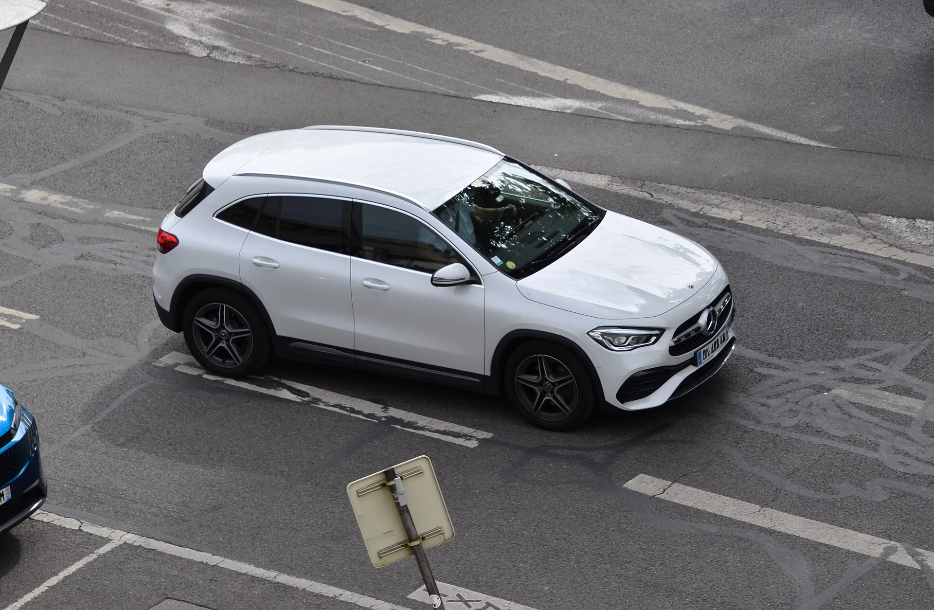 Mercedes-Benz GLA 220 AMG 4 MATIC LIMITED EDITION, 2020 – fotografija 1 od 3