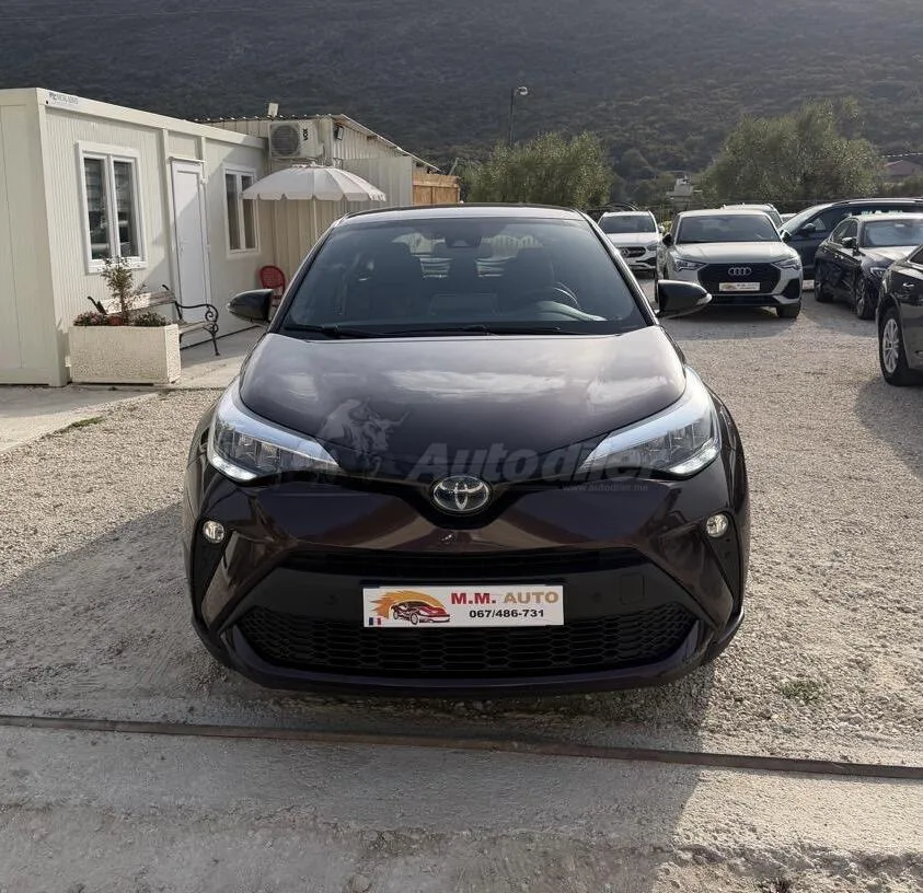 Toyota, 2022 – fotografija 1 od 6