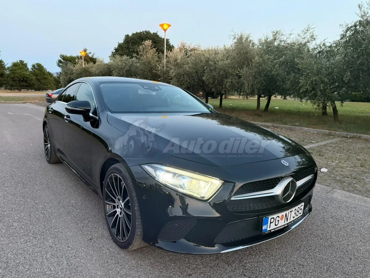 auto je iz uvoza, 2018 – fotografija 1 od 6