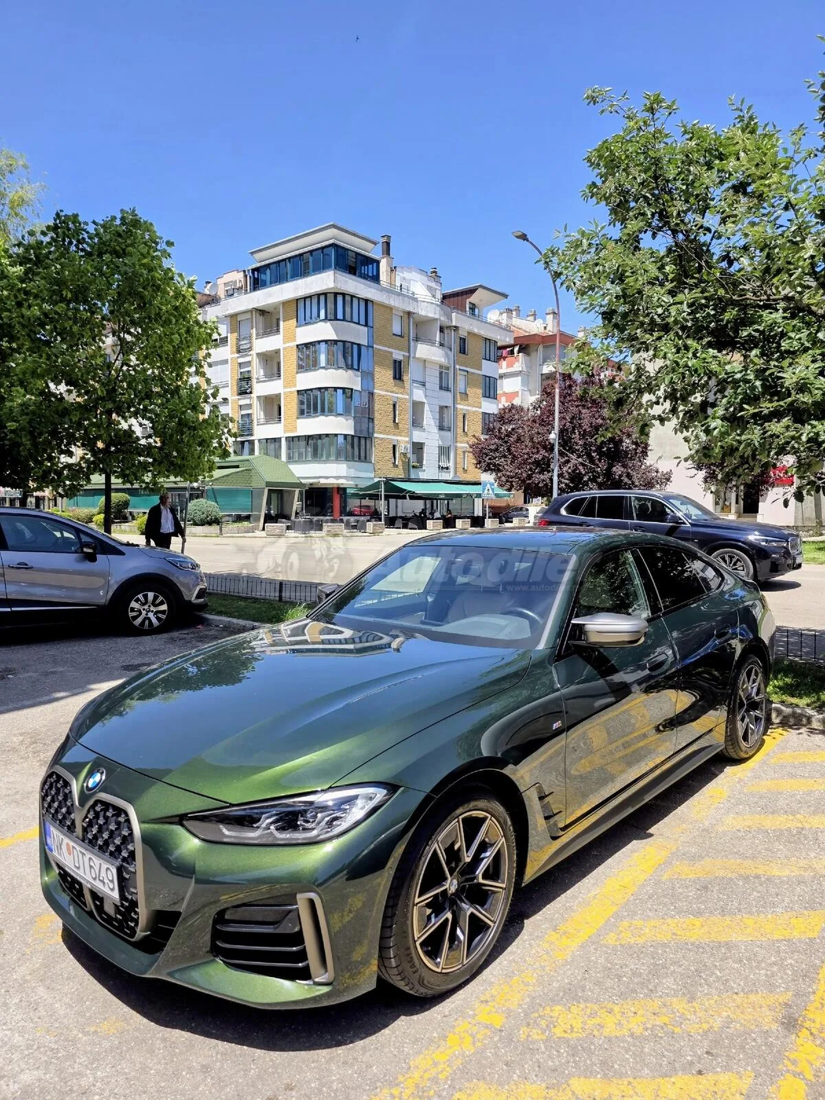 Prodajem auto, 2021 – fotografija 1 od 6